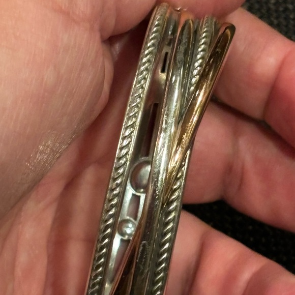 FINAL PRICE 🔥Brighton Silver bangle cuff bracelet two tons with blue💙stones - Picture 9 of 10